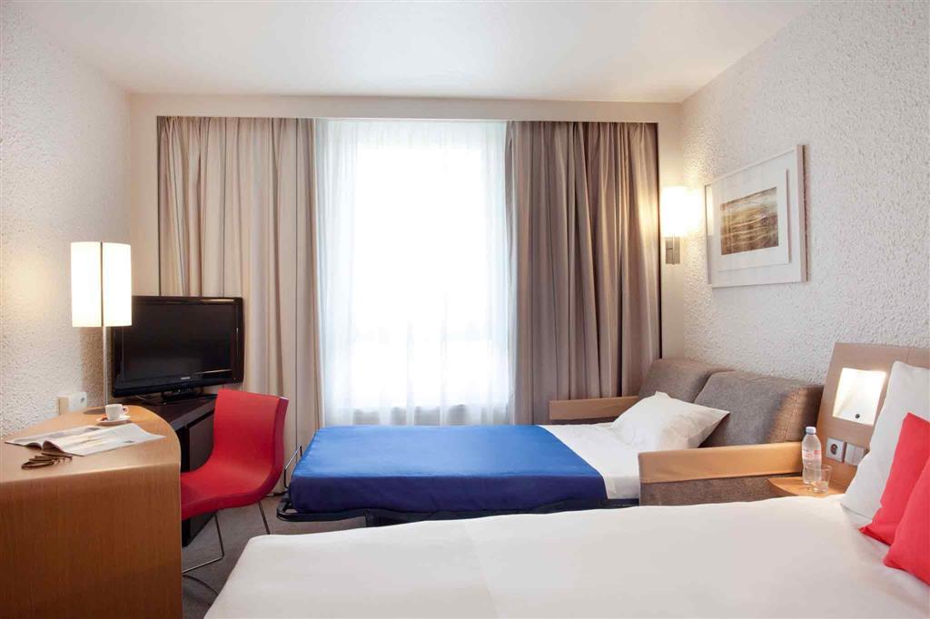Novotel Geneve Aeroport France Ferney-Voltaire Exterior foto